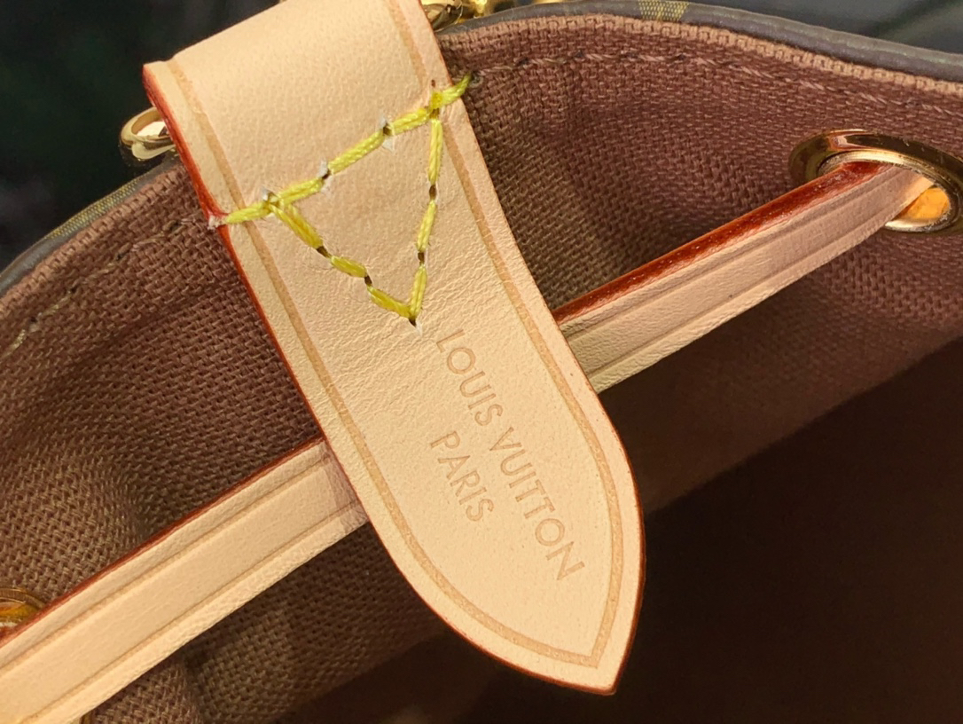 Designer Odyssée  MM Monogram Handbag - Gorchic - $128.99