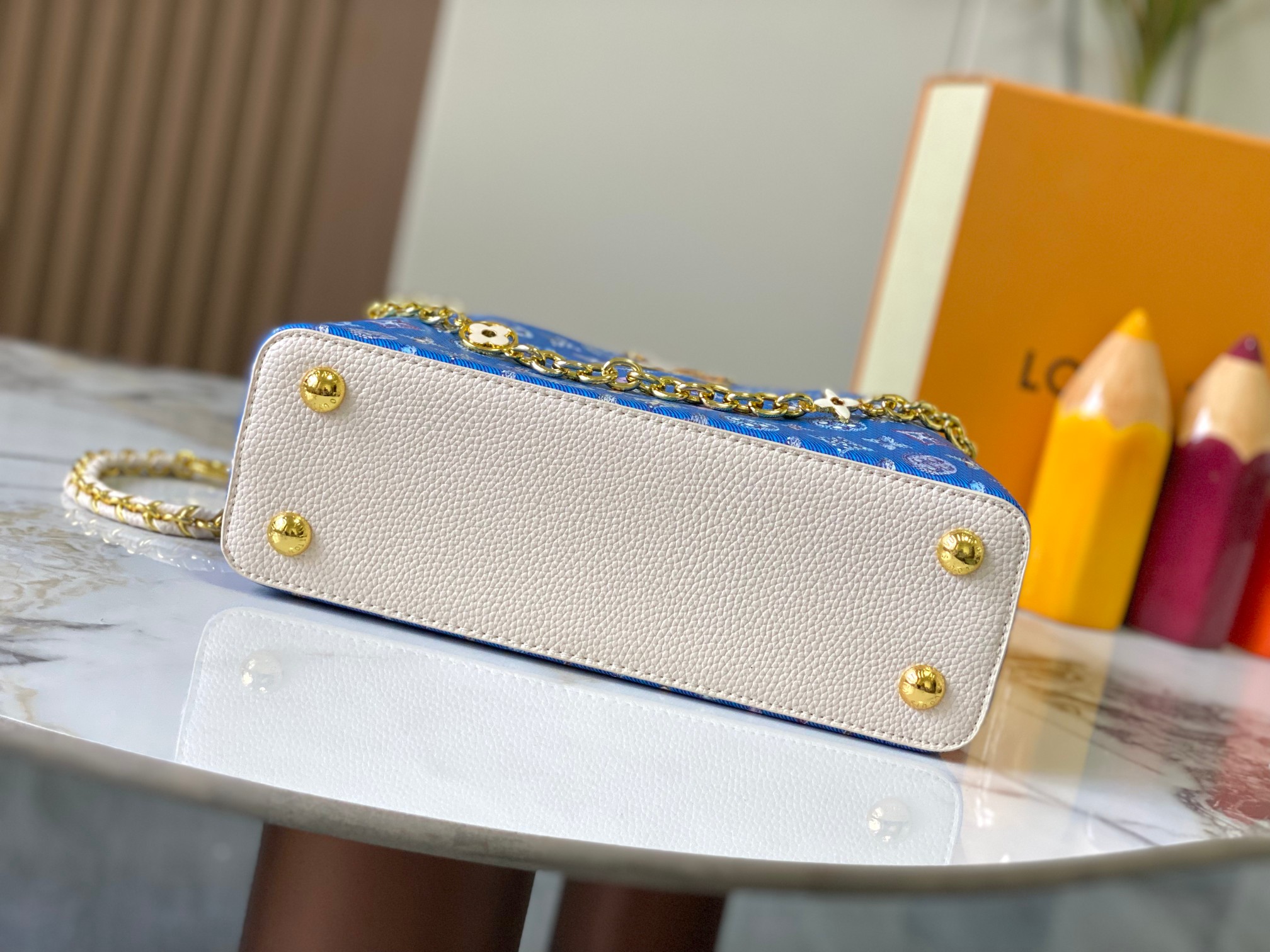 Designer Capucines Taurillon Leather, Rose Ballerine - Bag - Gorchic - $142.99