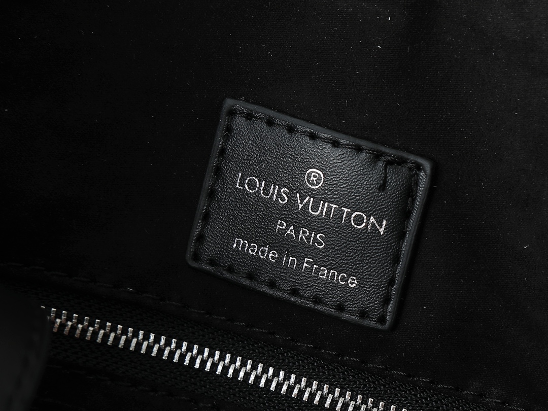 Designer Monogram Empreinte OnTheGo GM Tote Bag - Black And Pink - Gorchic - $116.99