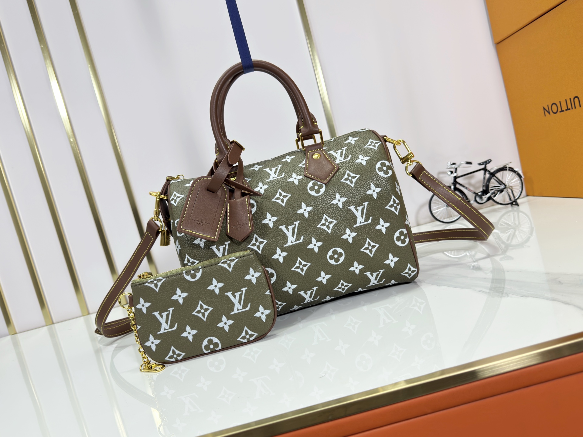 Designer SPEEDY P9 BANDOULIERE 30 HANDBAG Green Sancha - Bag - Gorchic - $137.99