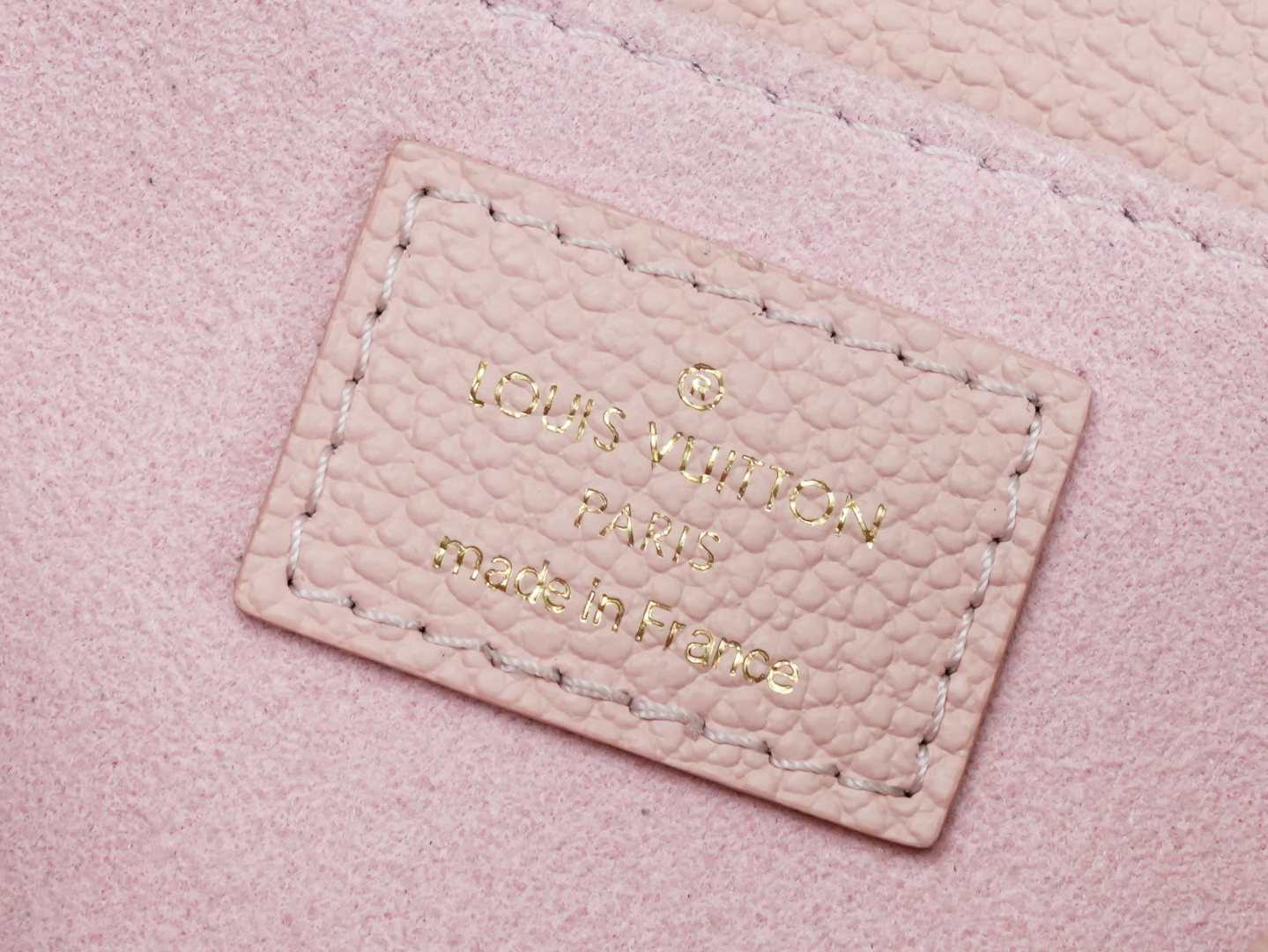 Designer Pochette Métis East West Embossed Grain Cowhide - Pink - Gorchic - $116.99