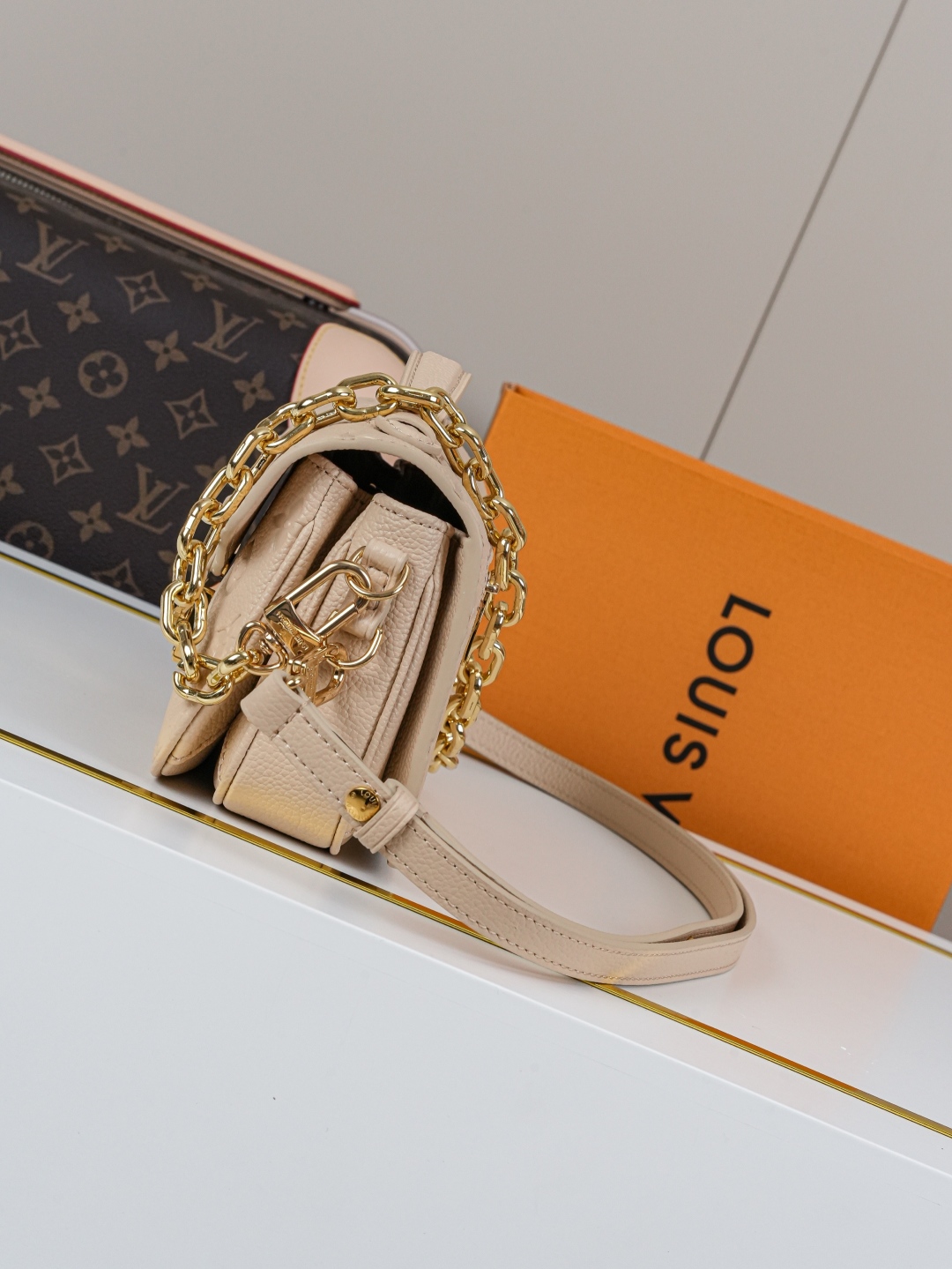 Designer Pochette Métis East West Grained Cowhide Leather - Sand - Gorchic - $116.99