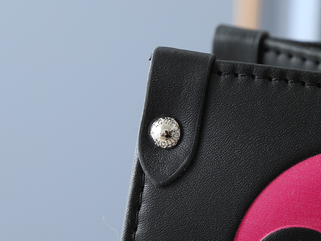 Designer Monogram Empreinte OnTheGo GM Tote Bag - Black And Pink - Gorchic - $116.99