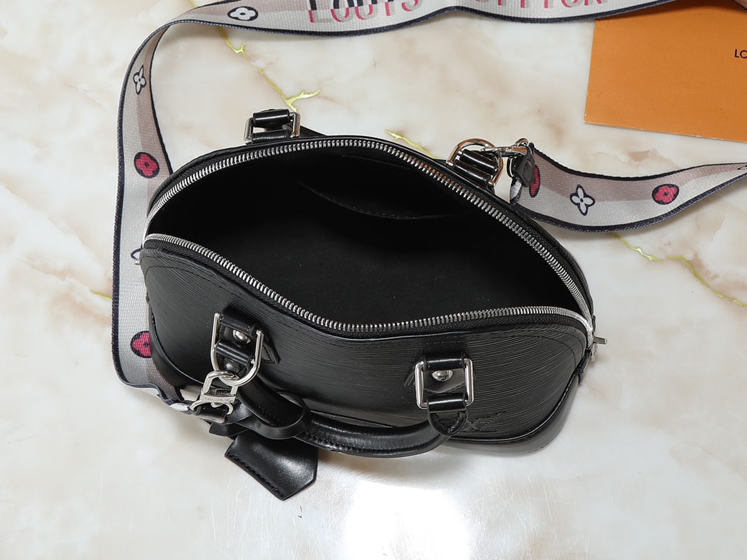 Designer Alma BB Epi grained cowhide leather - Black - Gorchic - $130.99