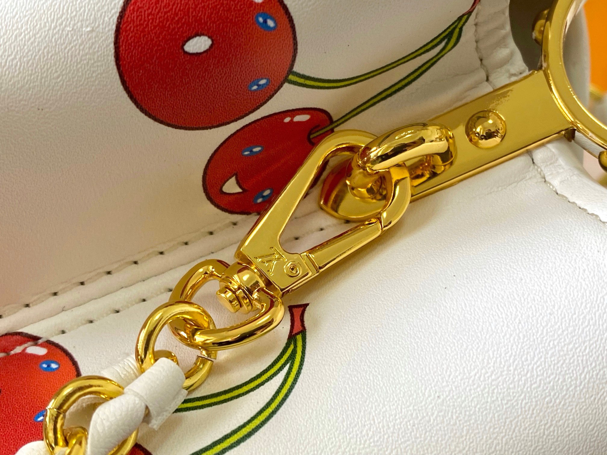 Designer LV x TM Capucines Cowhide - White - Gorchic - $152.99