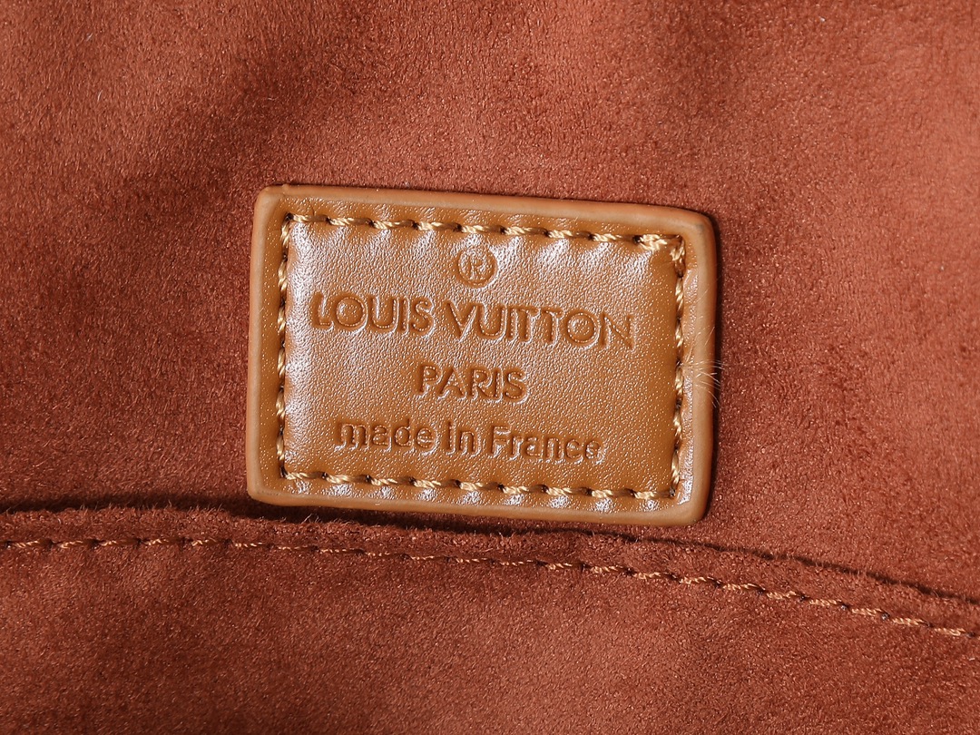 Designer Alma BB Epi grained cowhide leather - Gold Miel - Gorchic - $130.99