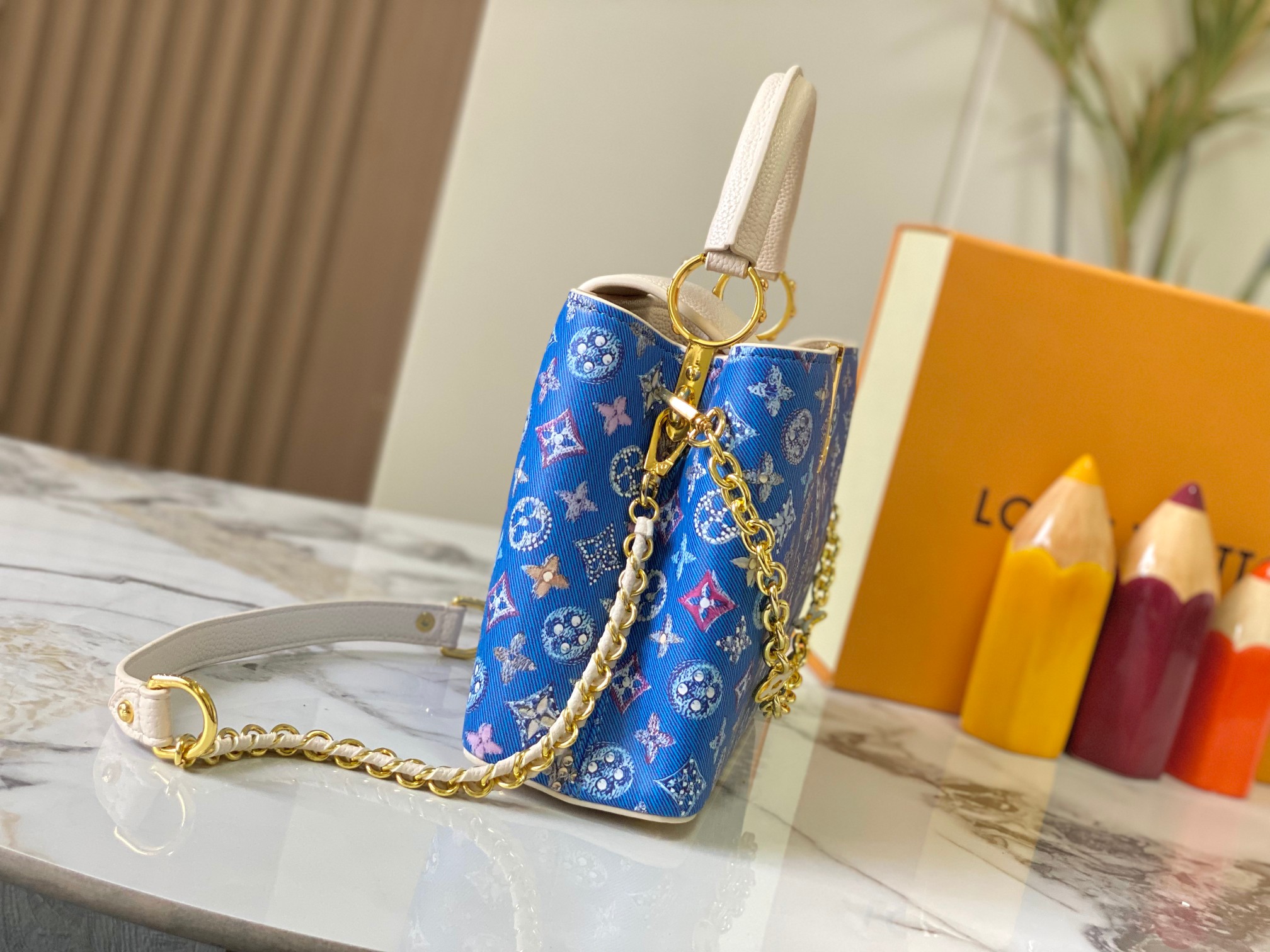 Designer Capucines Taurillon Leather, Rose Ballerine - Bag - Gorchic - $142.99