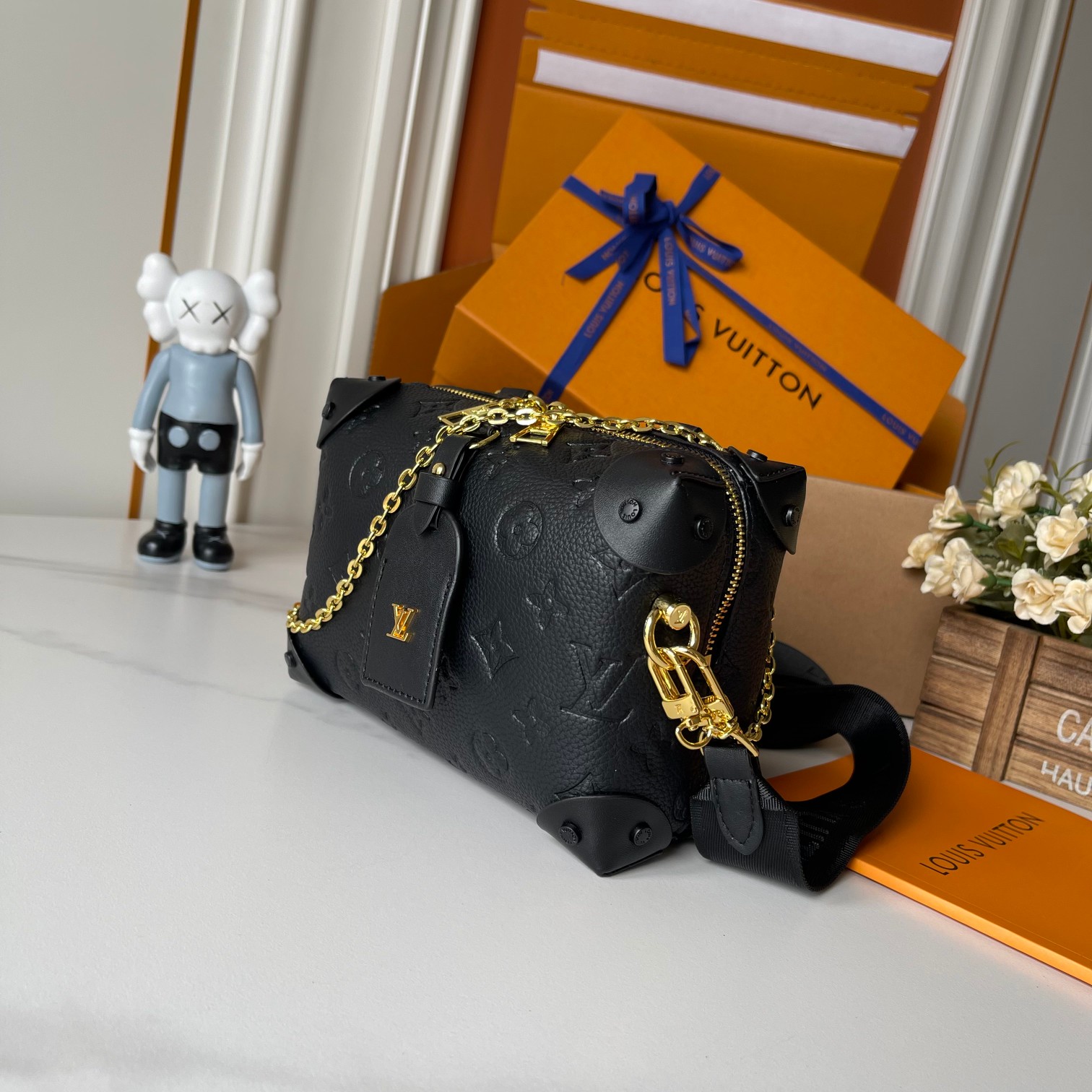 Designer Petite Malle Souple Embossed grained cowhide leather - Black - Gorchic - $118.99