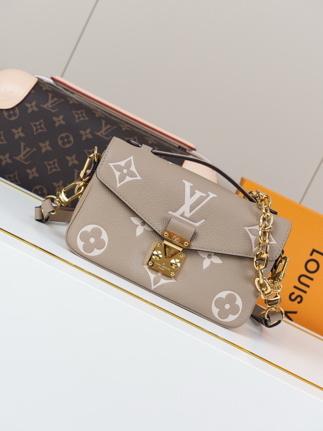 Designer Pochette Métis East West - Tourterelle Grey/Crème Beige - Gorchic - $116.99