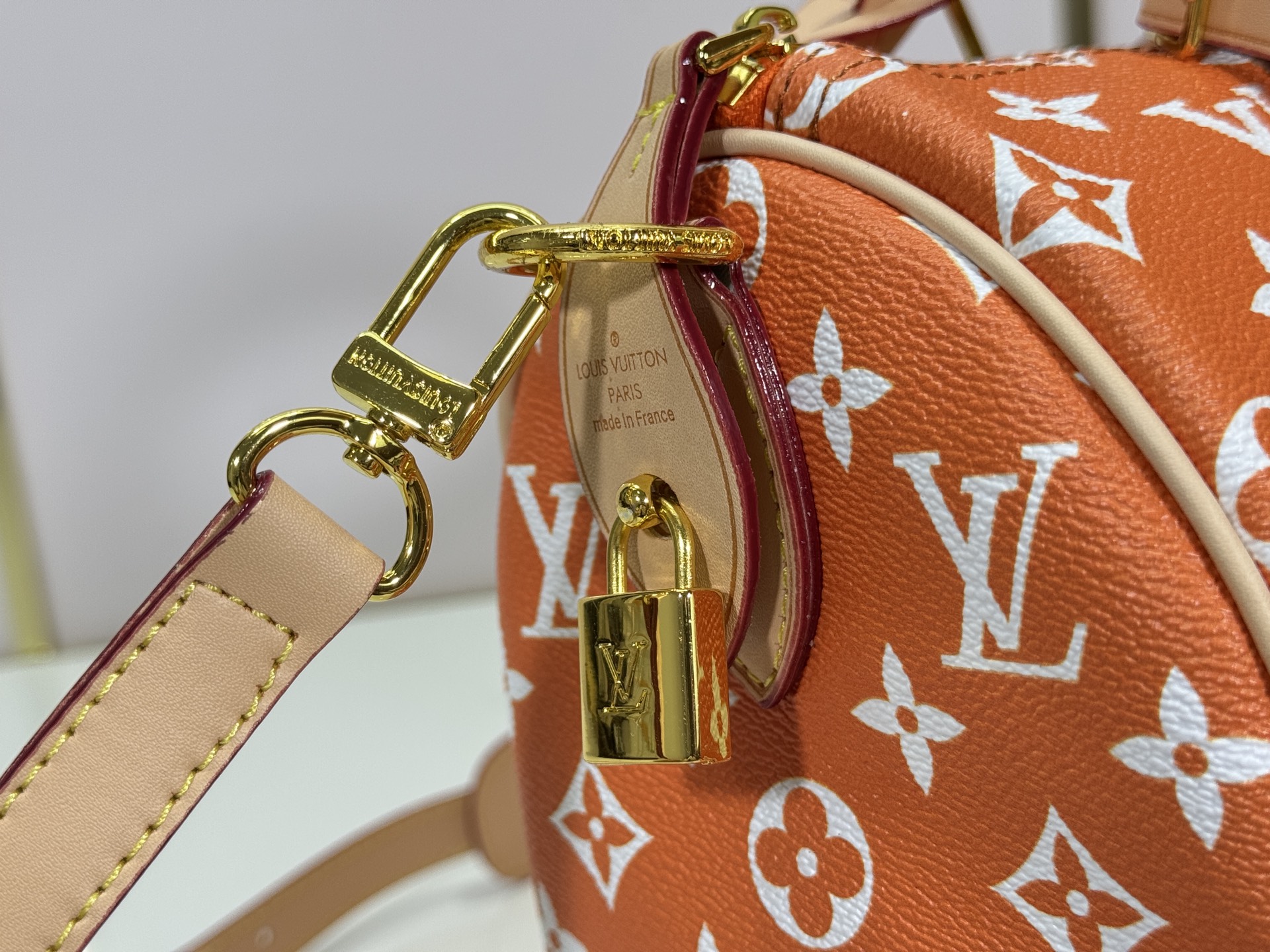 Designer Speedy P9 Bandoulière 40  Summer Peach - Bag - Gorchic - $141.99