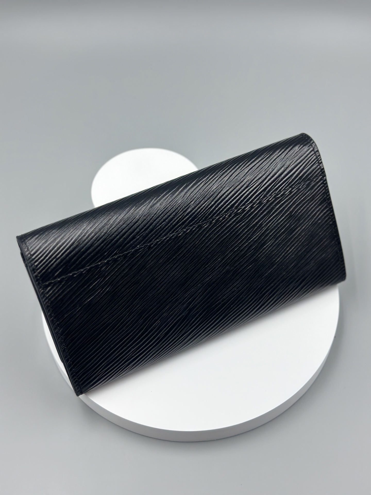 Designer Black Epi Leather Twist Wallet - Silver - Gorchic - $94.99