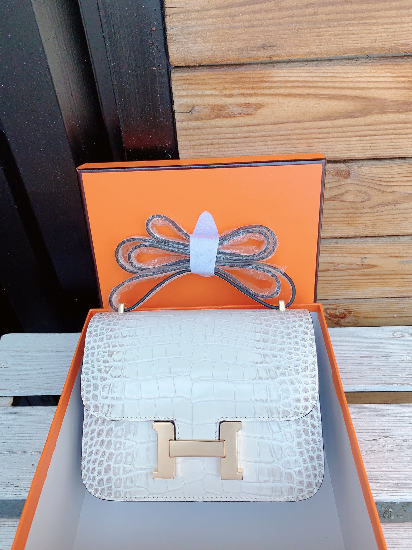 H-Inspired White Constance MM Crocodile Bag - Gorchic - $157.99