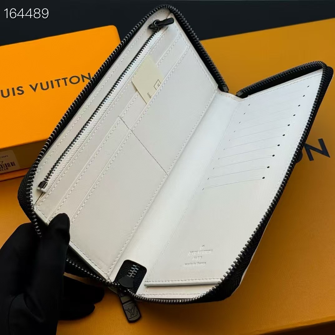 Designer Zippy Wallet Vertical Long White - Gorchic - $93.99