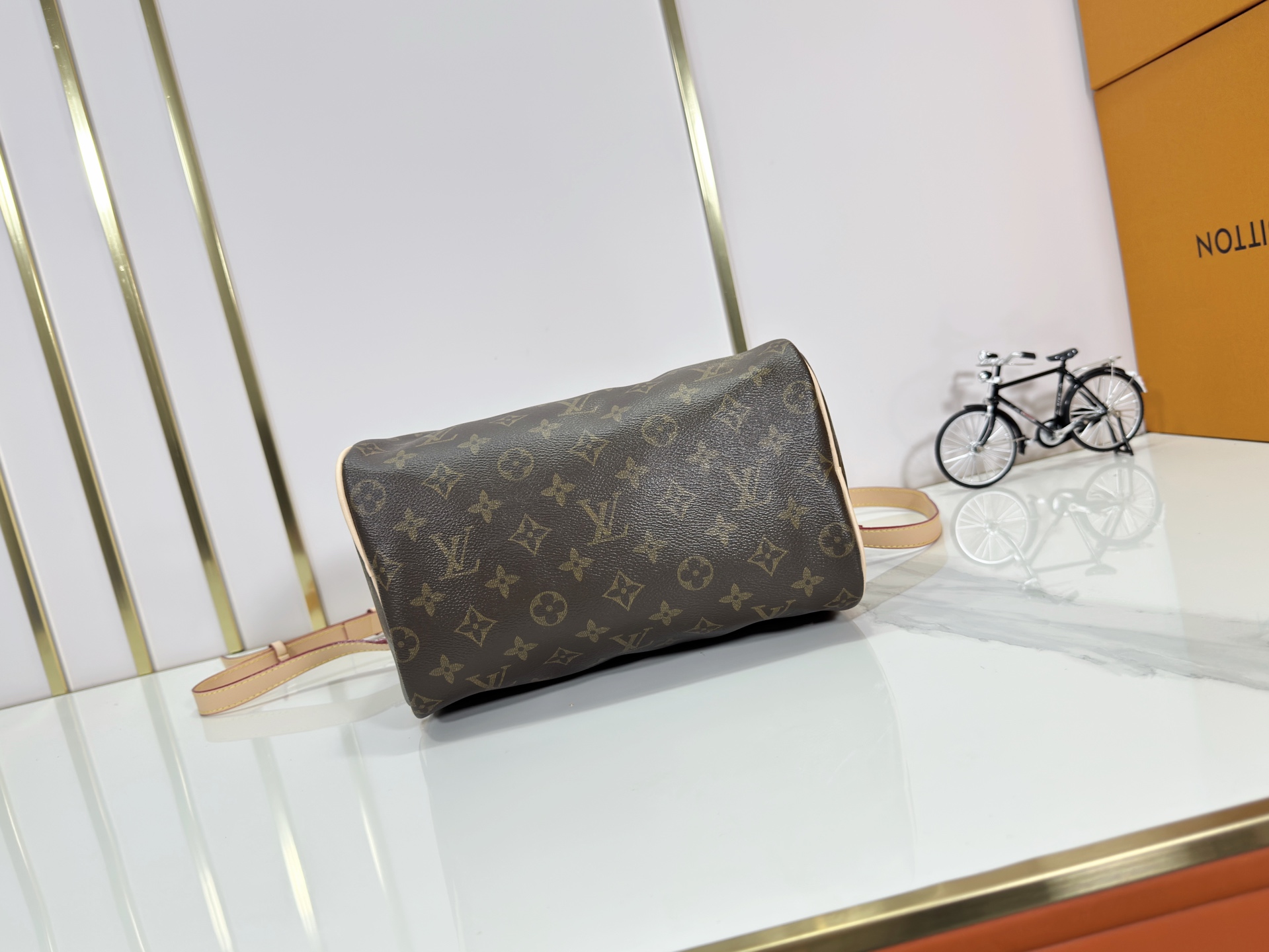 Designer Monogram SPEEDY P9 BANDOULIERE 25 HANDBAG - Bag - Gorchic - $143.99