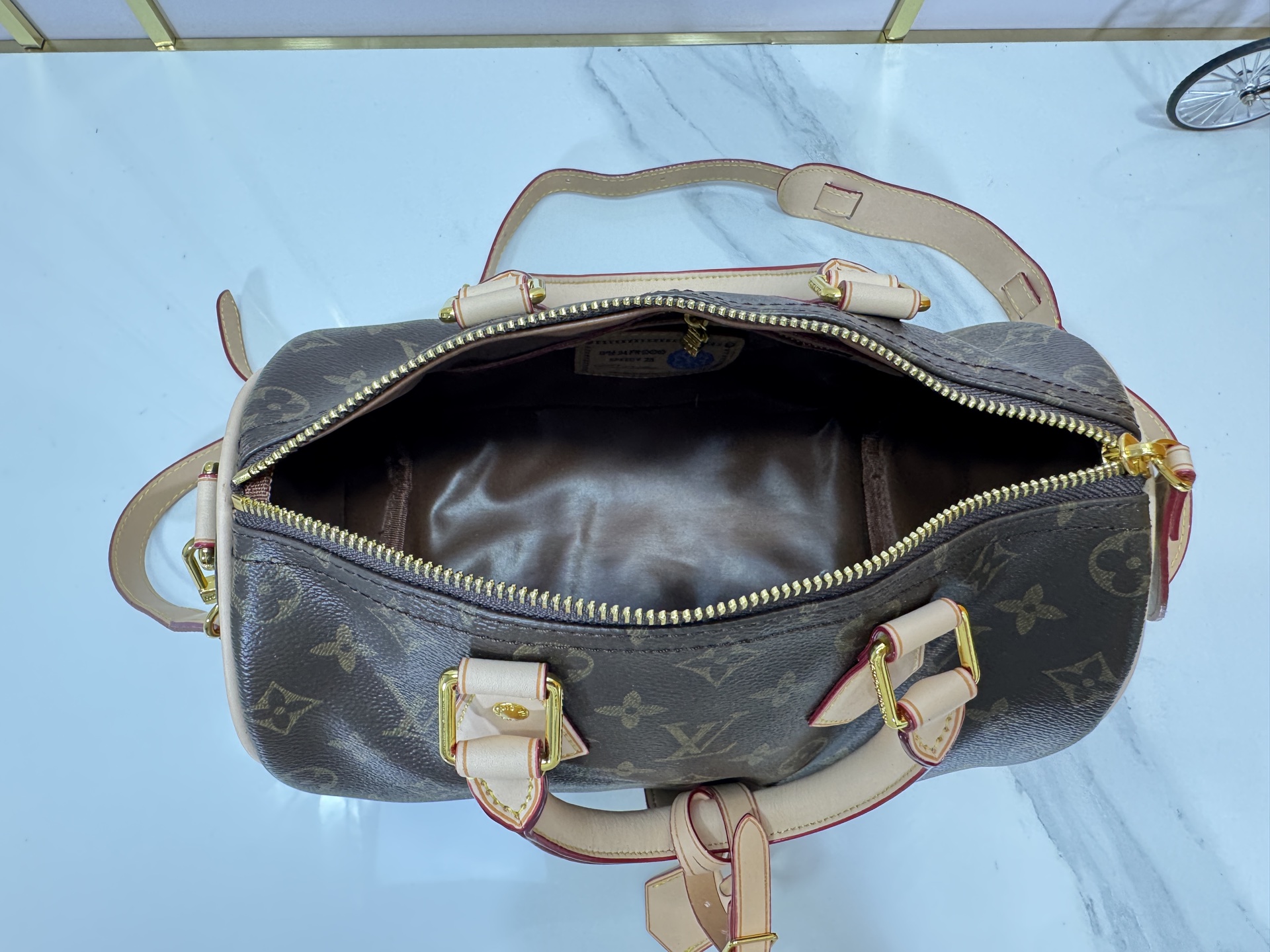 Designer Monogram SPEEDY P9 BANDOULIERE 25 HANDBAG - Bag - Gorchic - $143.99