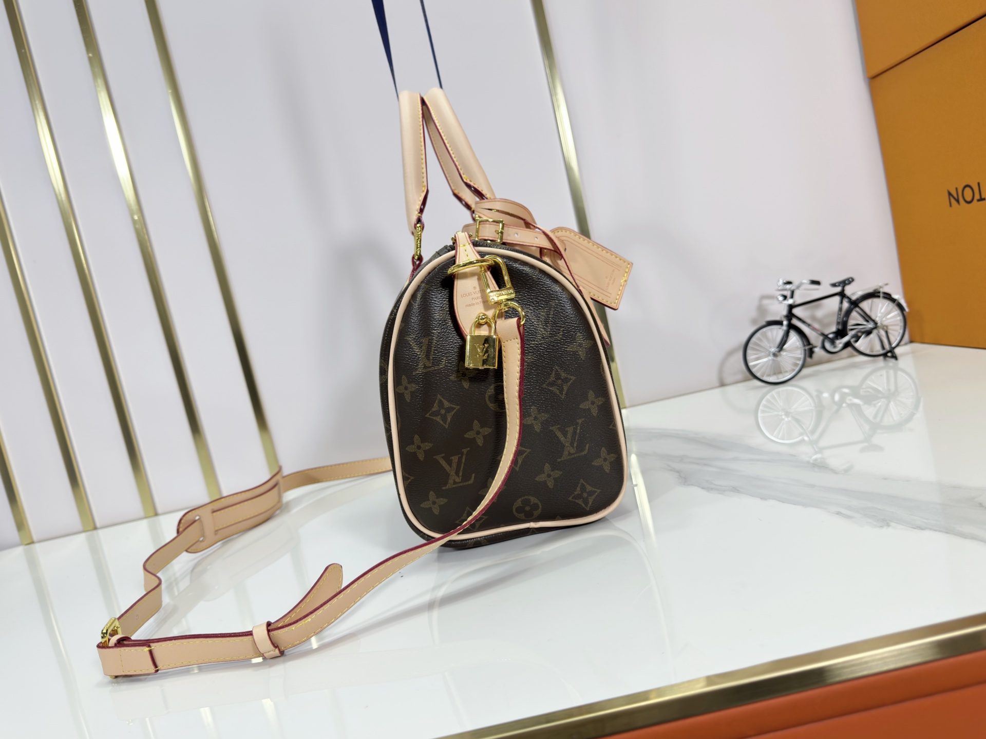 Designer Monogram SPEEDY P9 BANDOULIERE 25 HANDBAG - Bag - Gorchic - $143.99