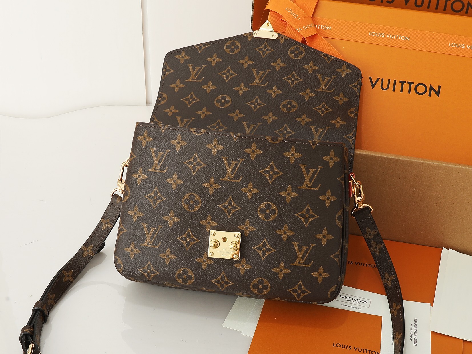 [TOP]Designer Metis Pochette Monogram Brown - Crossbody Bag - Gorchic - $382.99