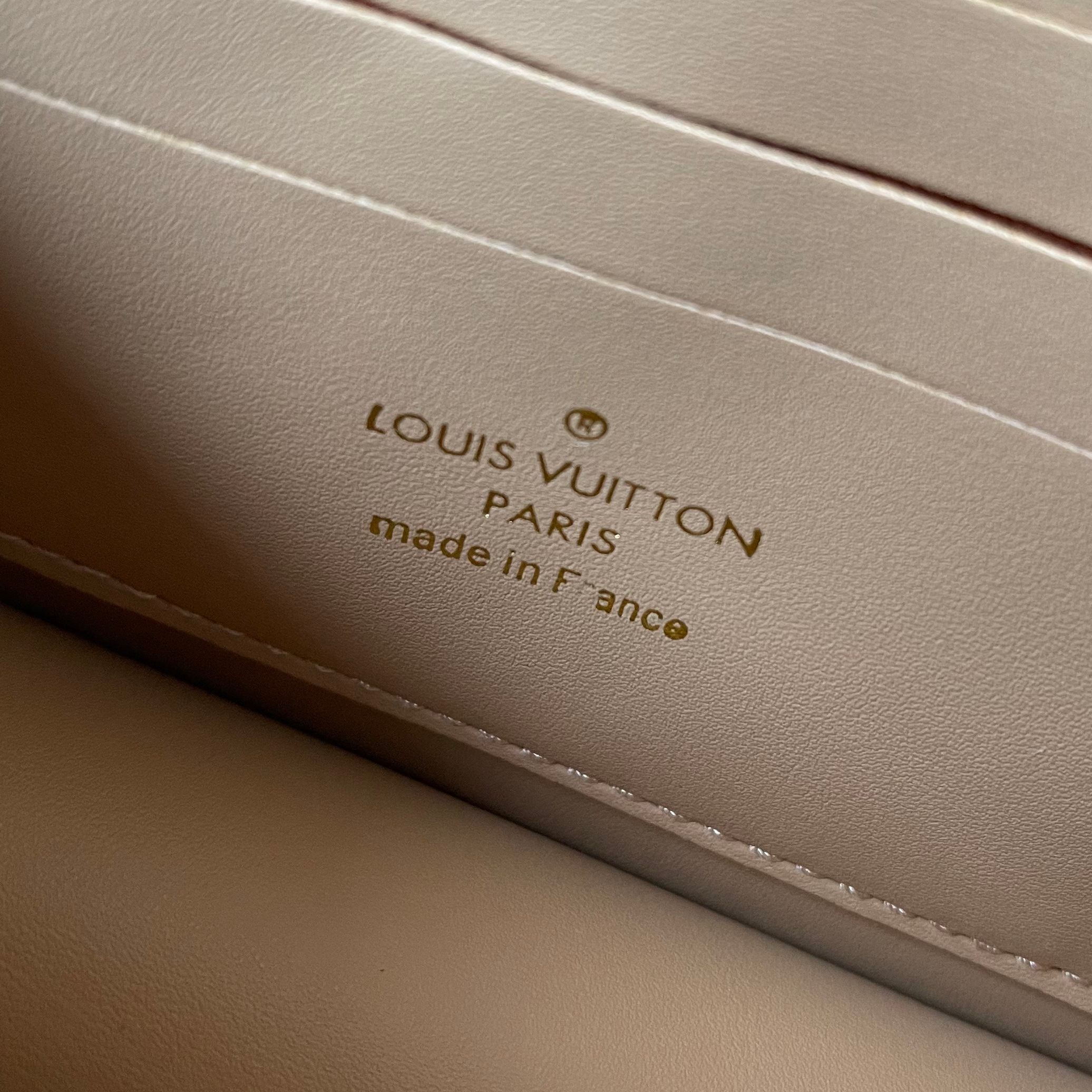 Designer Wallet On Chain LV Bloom - Sand - Gorchic - $120.99