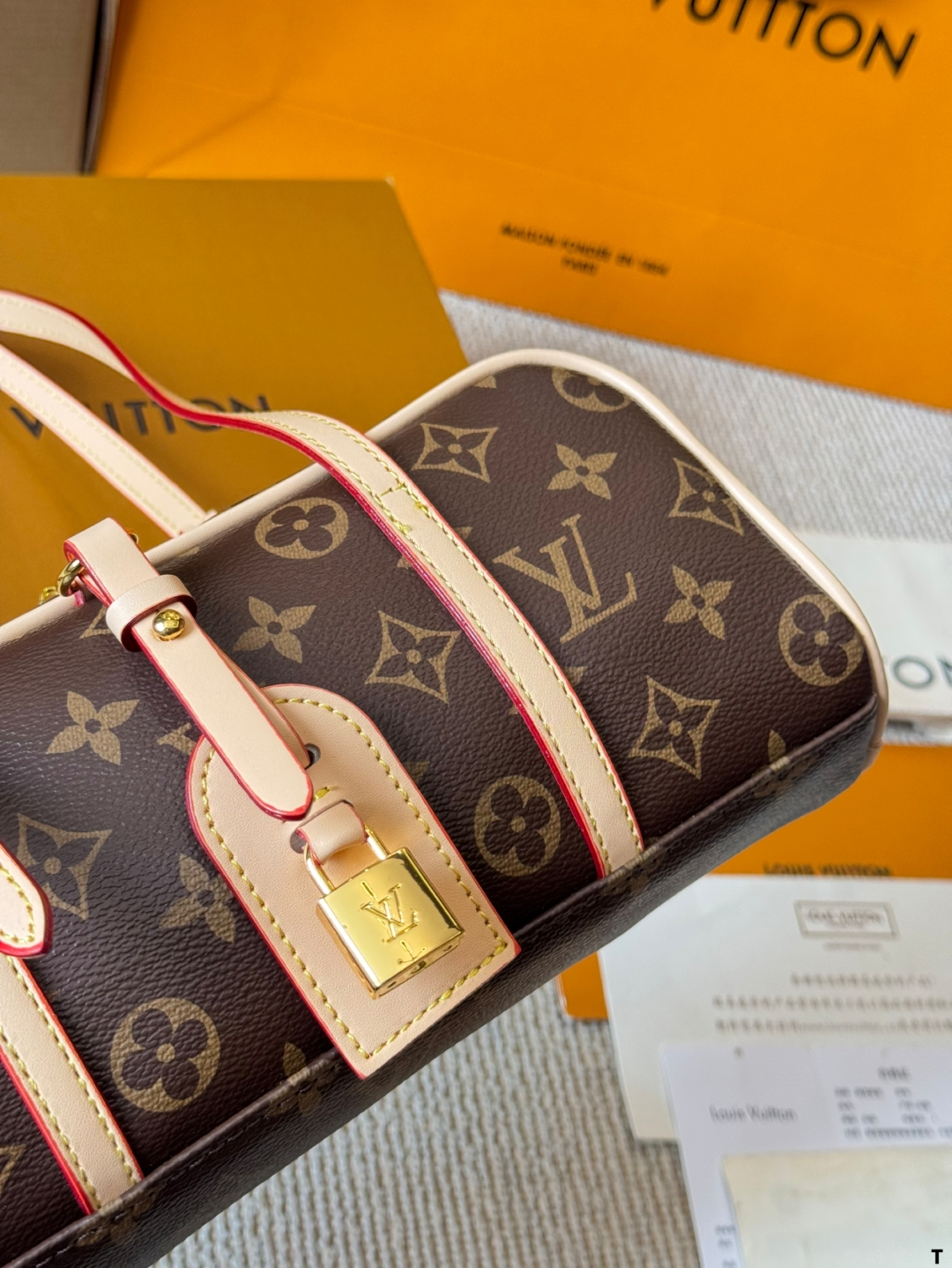 Designer Hang On Handbag - Brown - Gorchic - $120.99