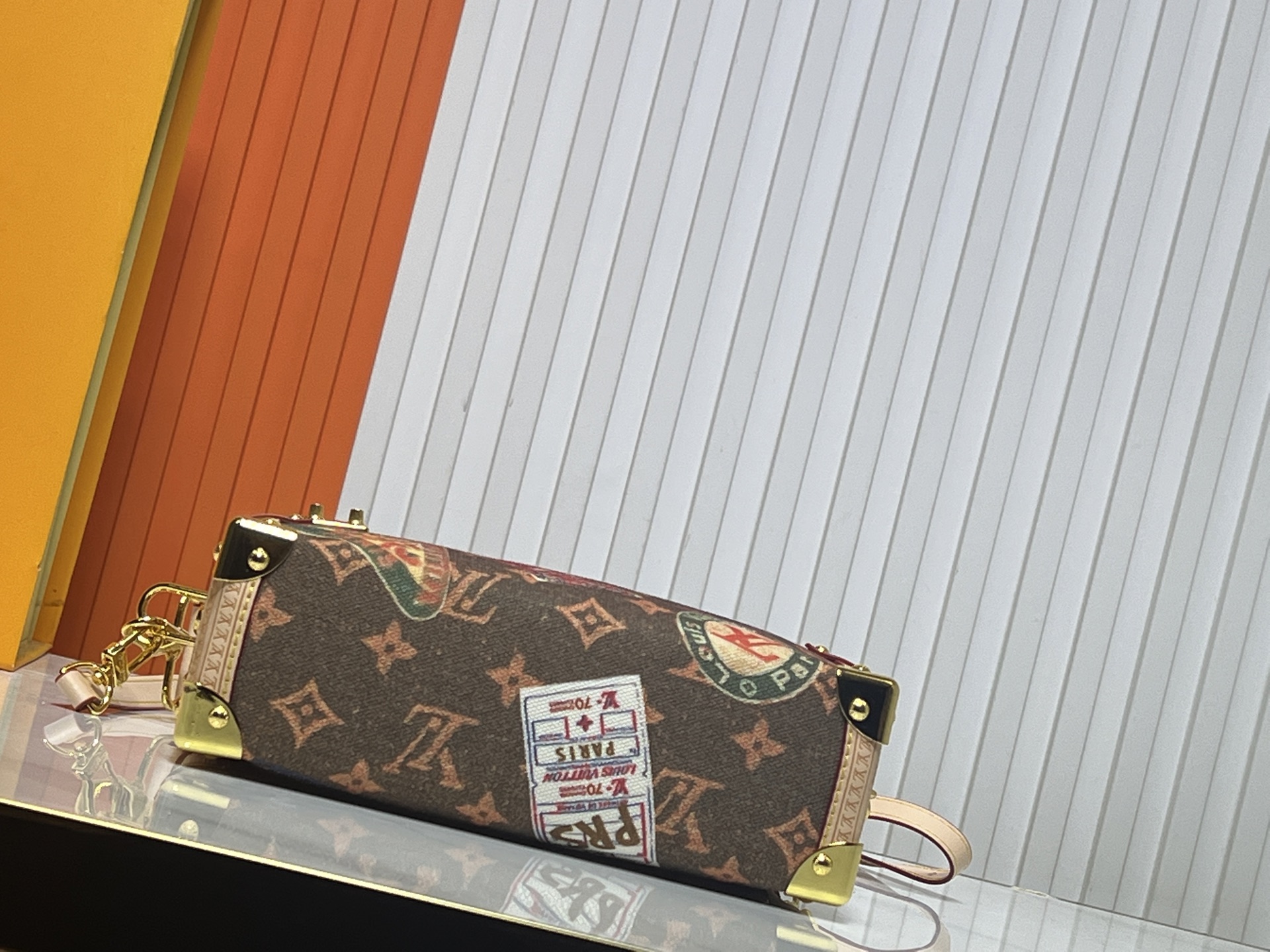 Designer Side Trunk MM Handbag - Brown - Gorchic - $136.99