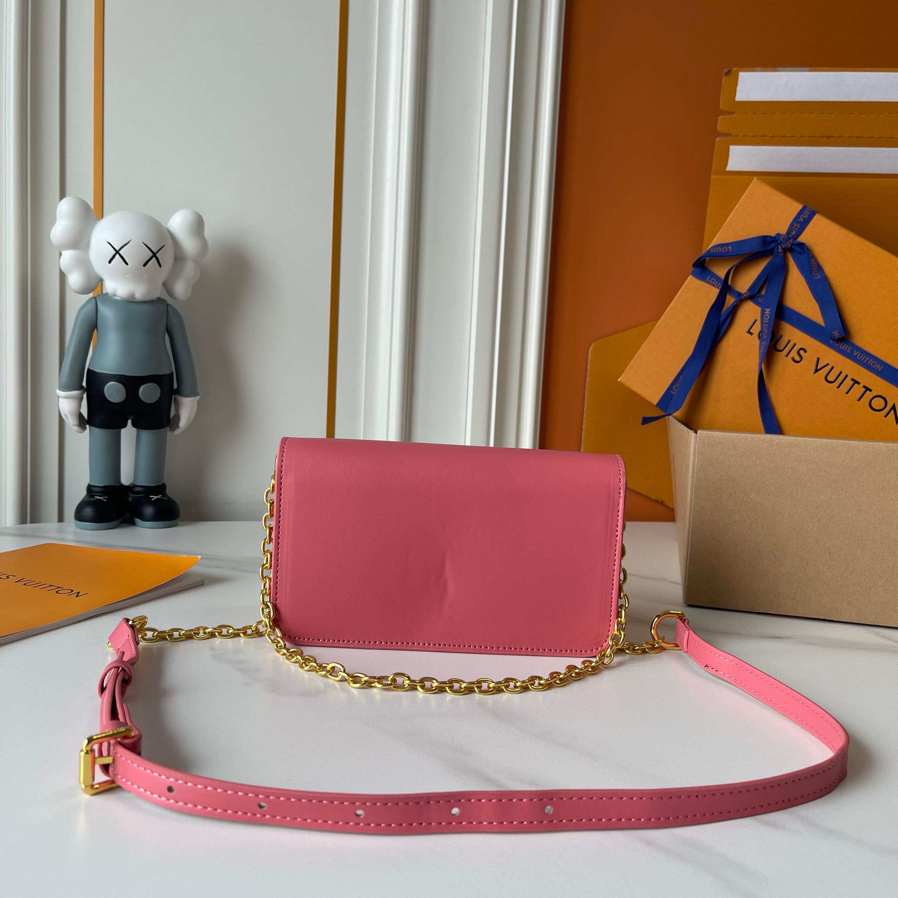 Designer Wallet On Chain LV Bloom - Sweet Coral - Gorchic - $120.99