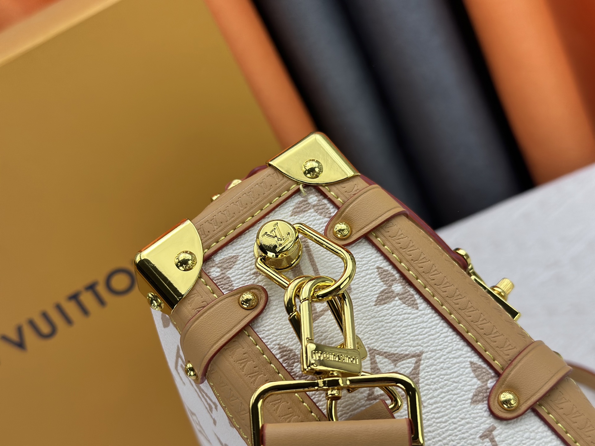 Designer Side Trunk MM Handbag - Dune - Gorchic - $136.99