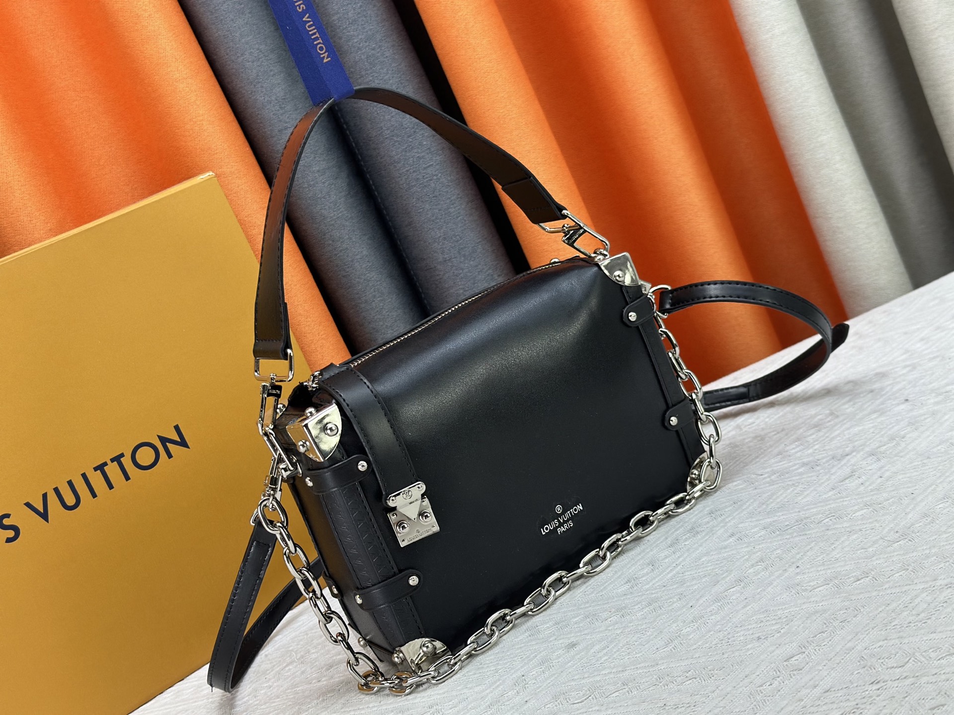 Designer Side Trunk MM Handbag - Black - Gorchic - $136.99