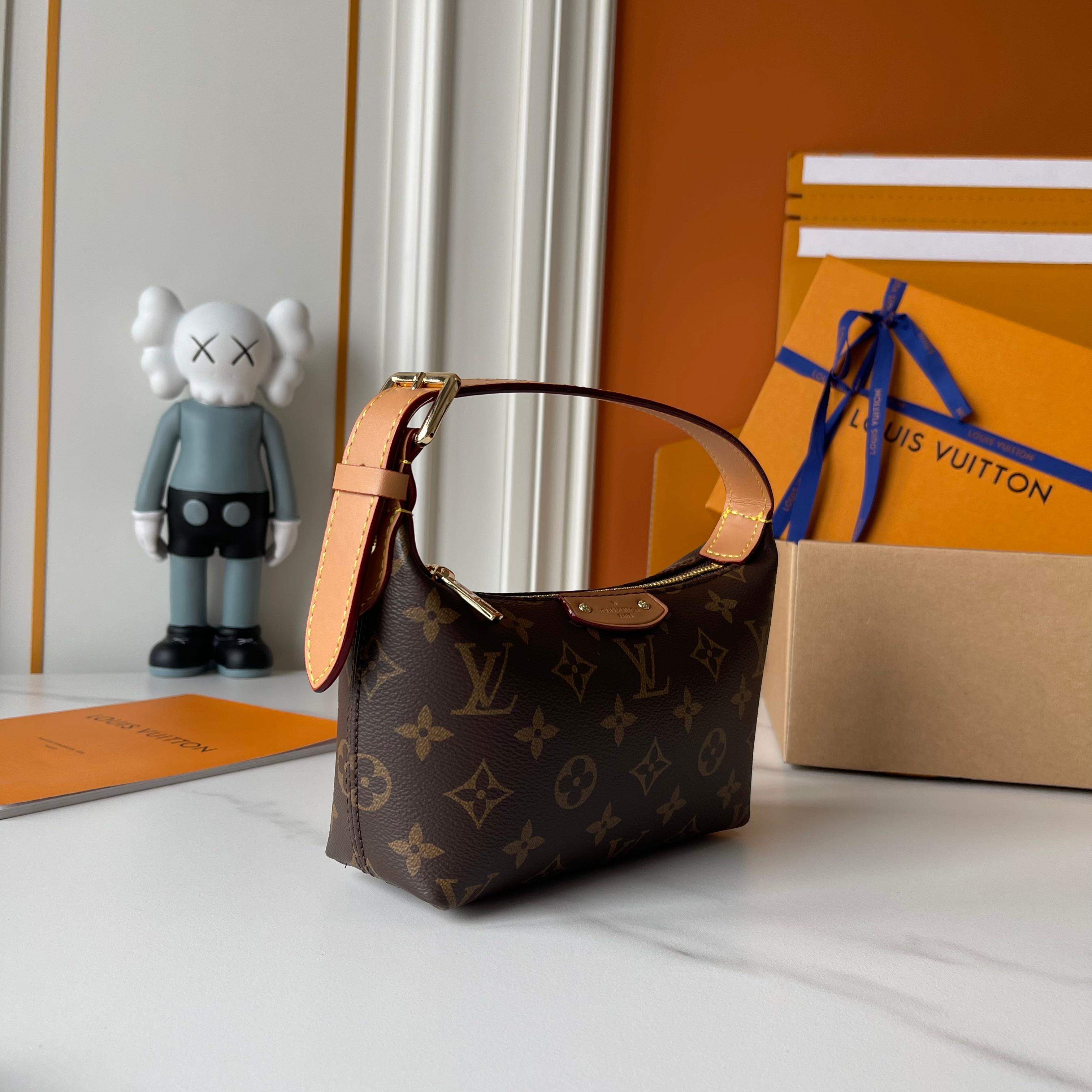 Designer LV New Remix Monogram Hills Pochette - Bag - Gorchic - $116.99