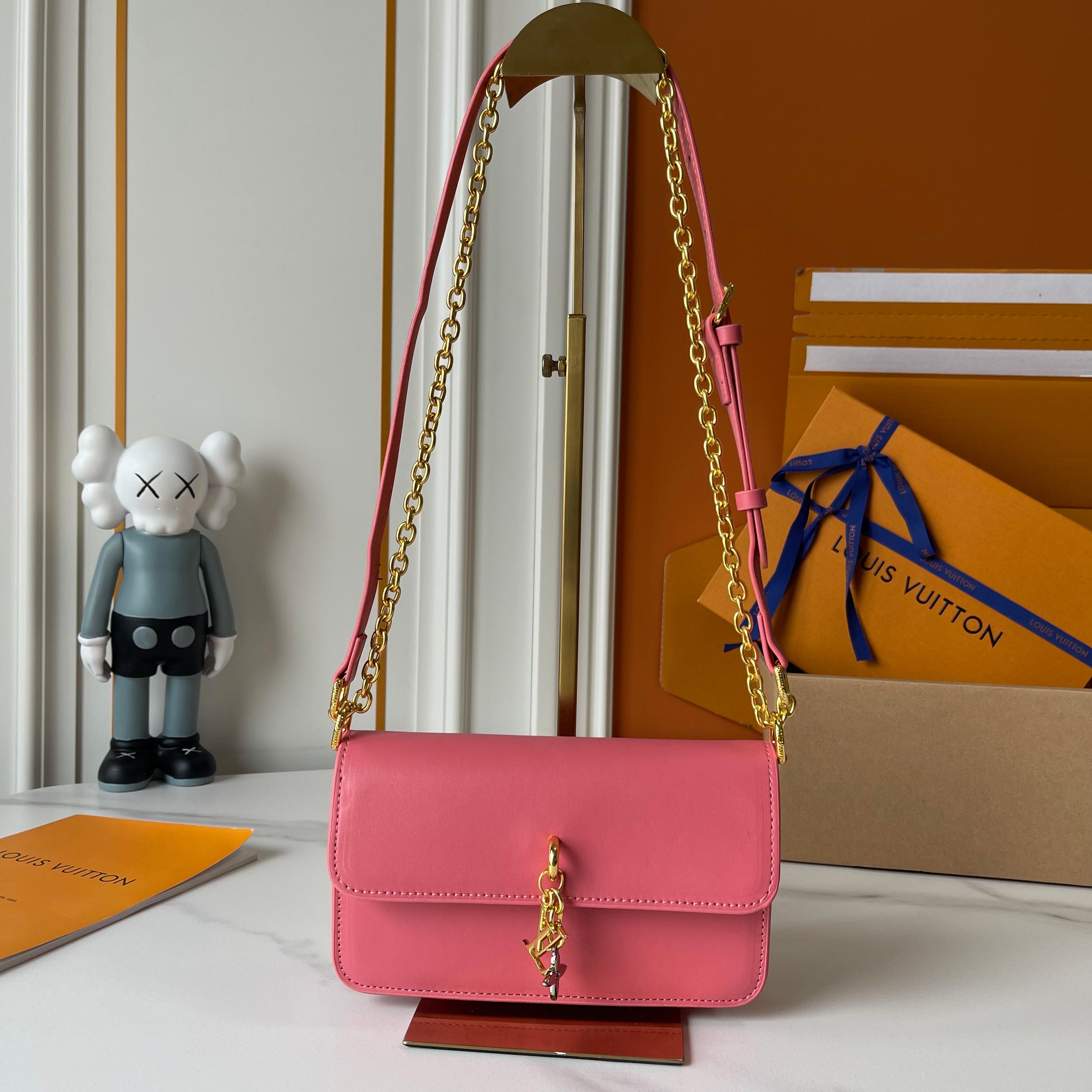 Designer Wallet On Chain LV Bloom - Sweet Coral - Gorchic - $120.99