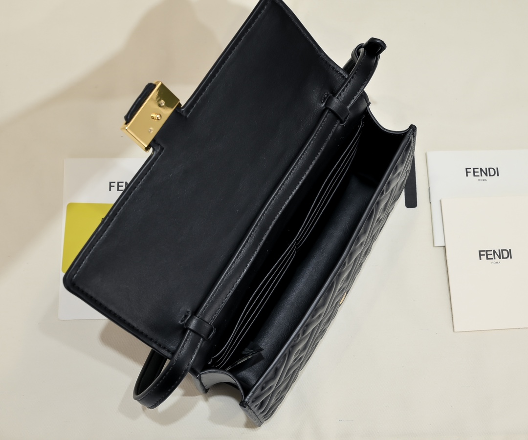 FD Baguette Wallet With Chain - Black - Gorchic - $132.99