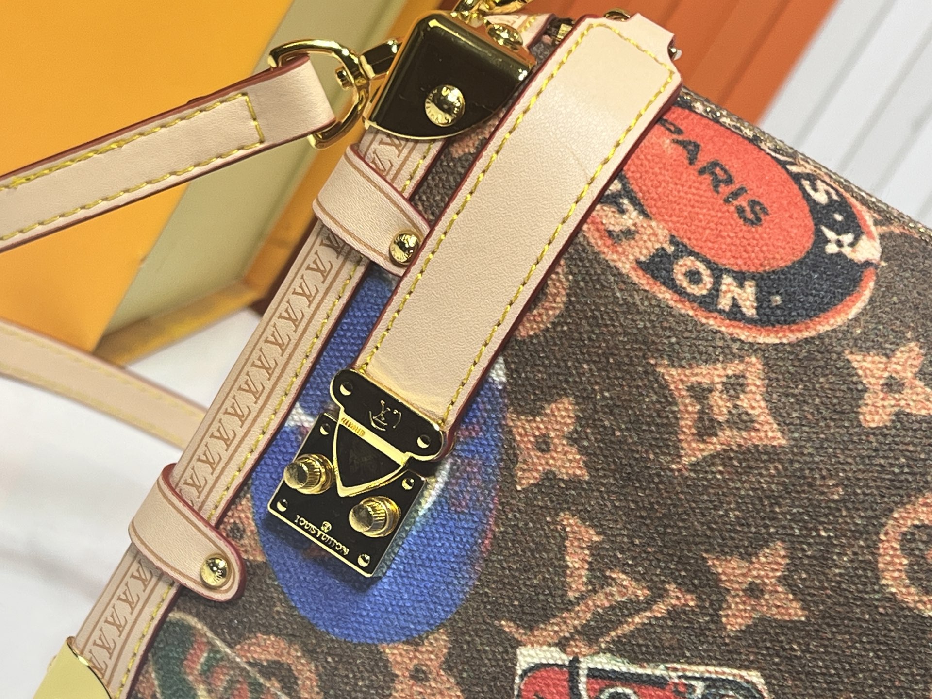 Designer Side Trunk MM Handbag - Brown - Gorchic - $136.99