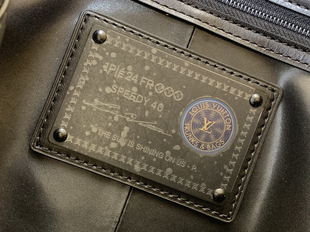 [TOP]Designer Speedy P9 Bandoulière 40  Ultra Black - Bag - Gorchic - $713.99