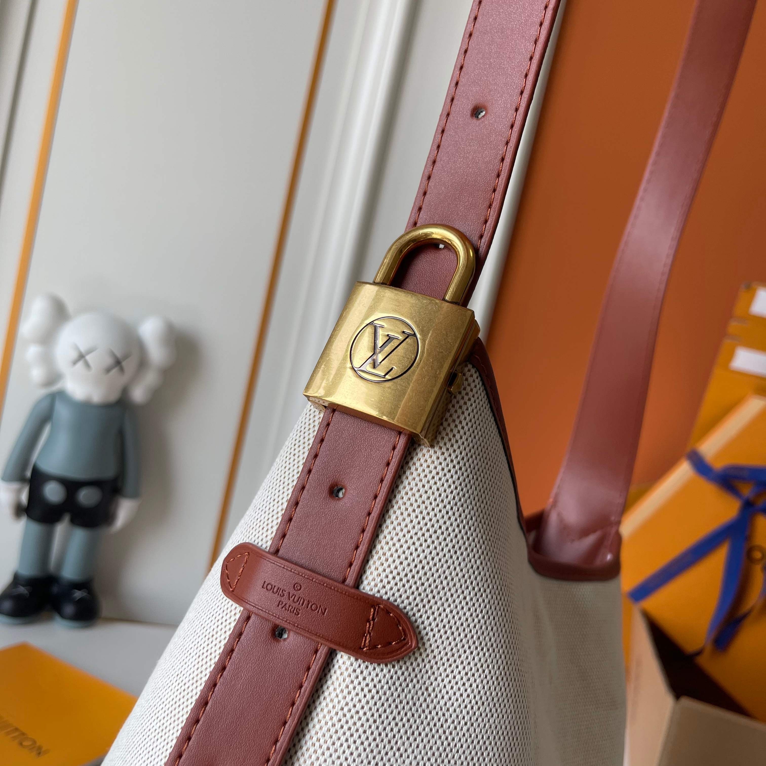 Designer Low Key Hobo PM Hangbag - Ecru/Cognac - Gorchic - $126.99