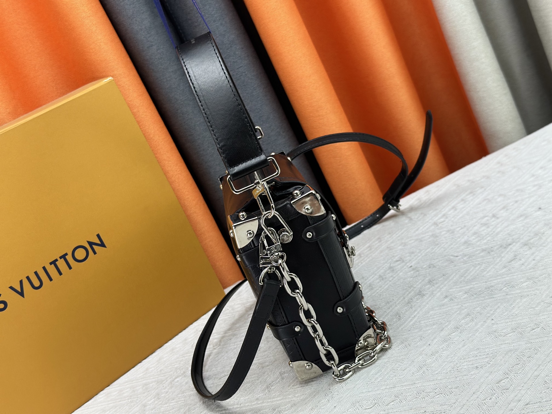 Designer Side Trunk MM Handbag - Black - Gorchic - $136.99