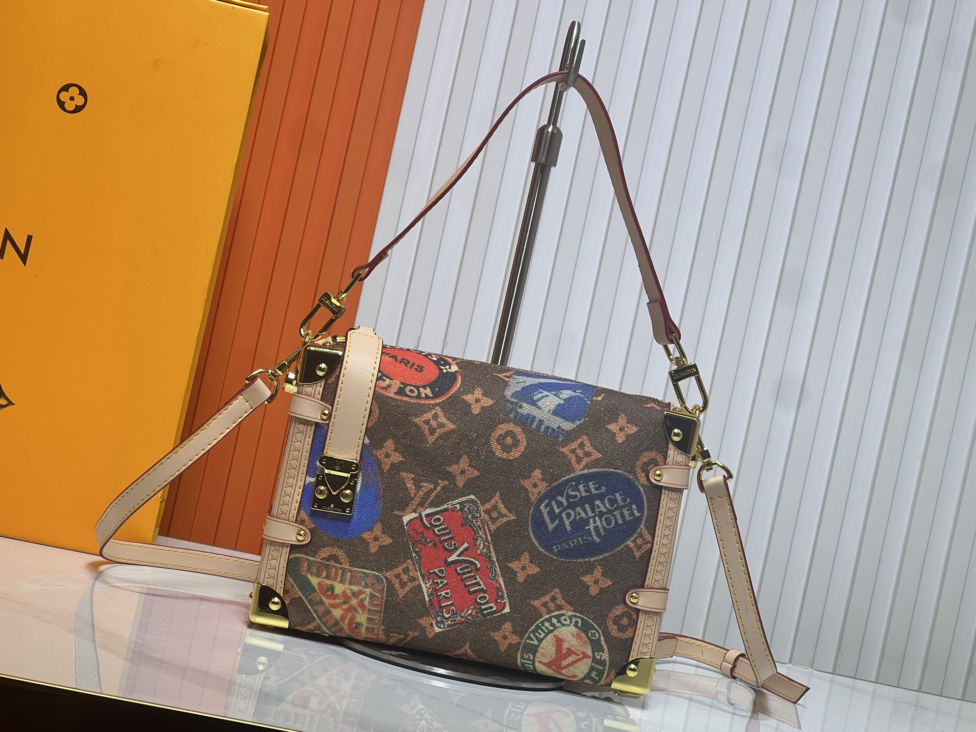 Designer Side Trunk MM Handbag - Brown - Gorchic - $136.99