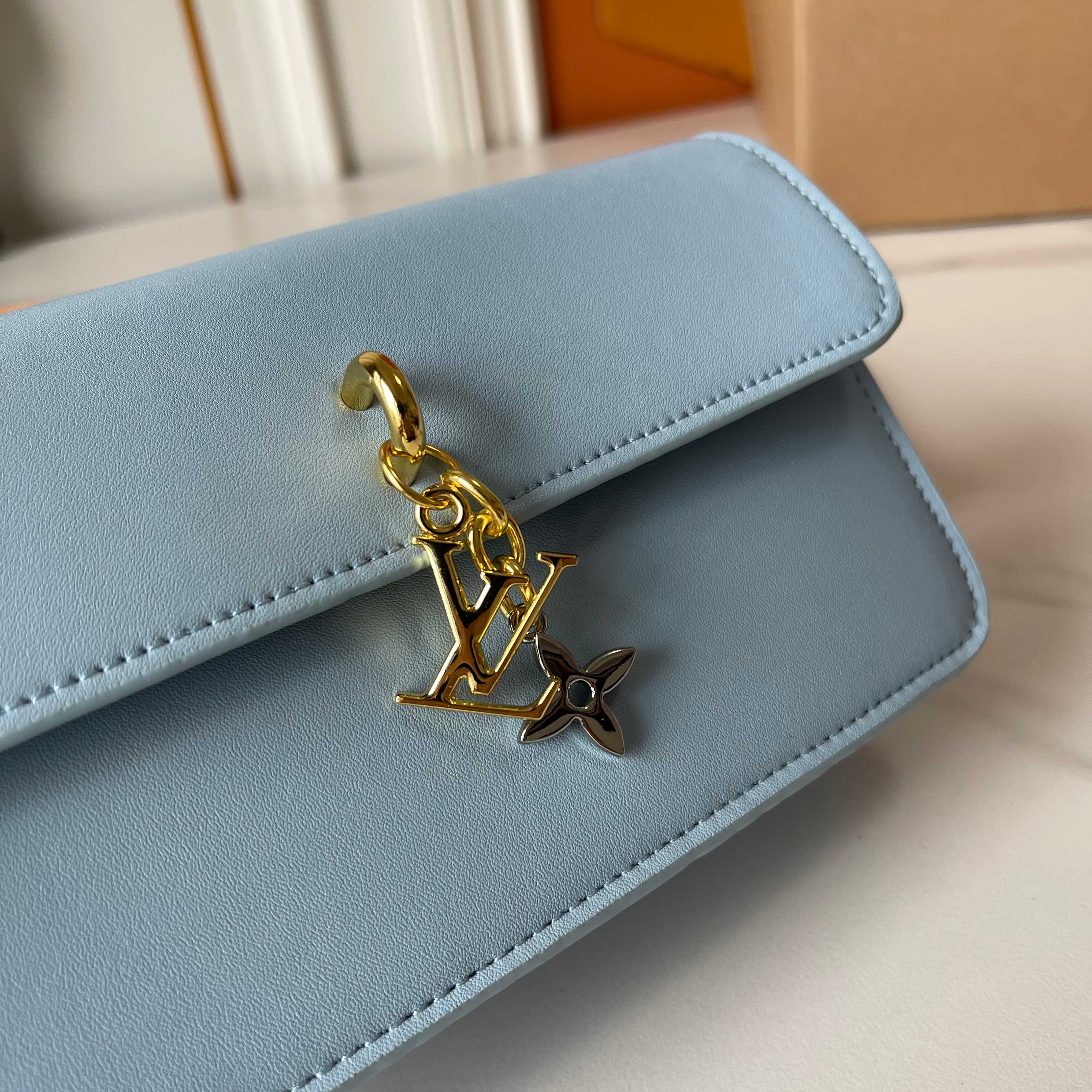 Designer Wallet On Chain LV Bloom - Azure Blue - Gorchic - $120.99