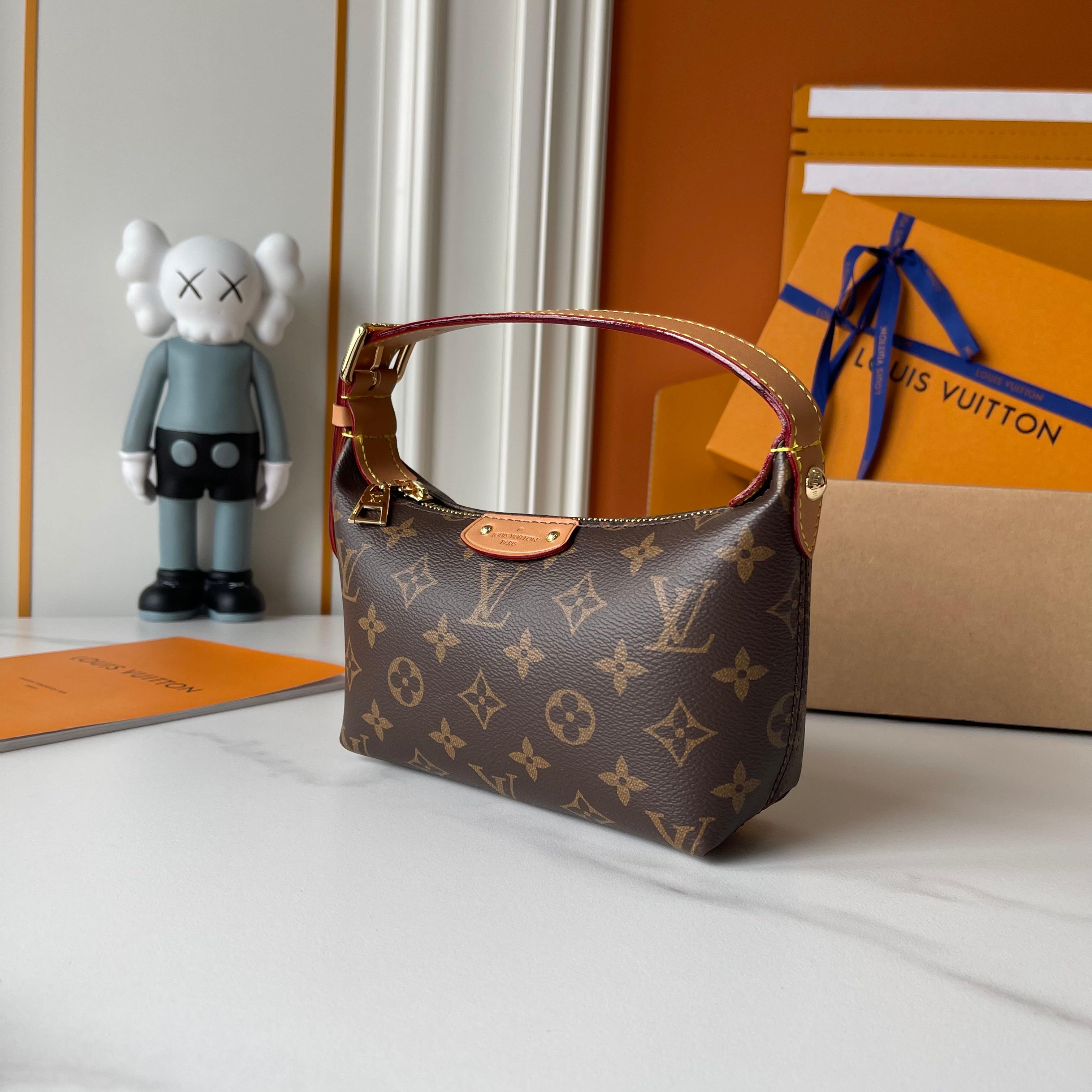 Designer LV New Remix Monogram Hills Pochette - Bag - Gorchic - $116.99