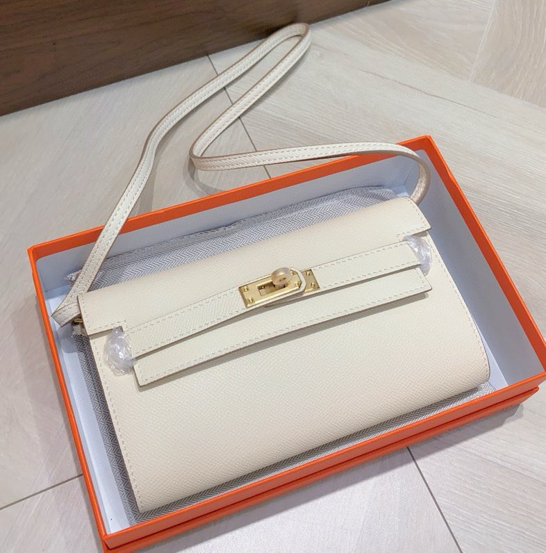 H-Inspired Kelly Wallet to Go Gold Hardware - Gorchic - $143.99