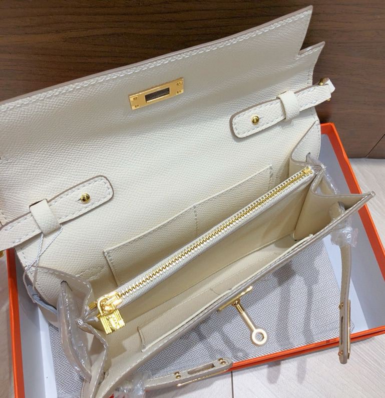 H-Inspired Kelly Wallet to Go Gold Hardware - Gorchic - $143.99