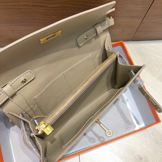 H-Inspired Kelly Wallet to Go Gold Hardware - Gorchic - $143.99