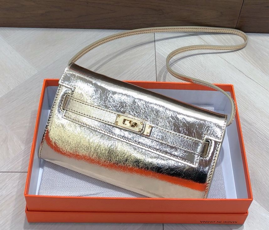 H-Inspired Kelly Wallet to Go Gold Hardware - Gorchic - $143.99