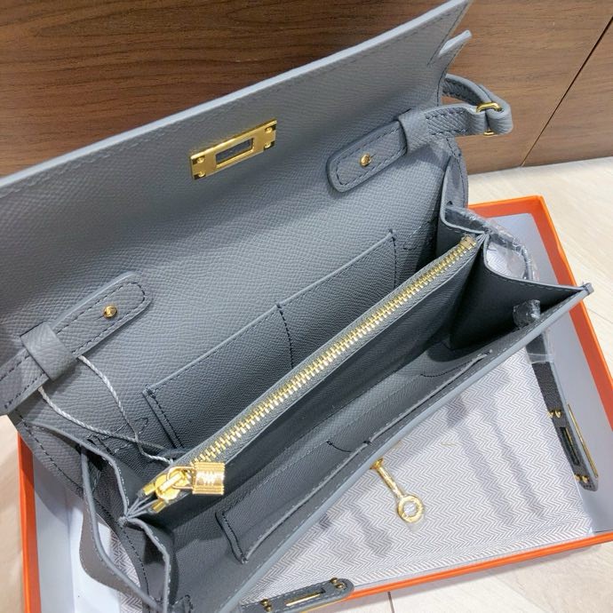 H-Inspired Kelly Wallet to Go Gold Hardware - Gorchic - $143.99