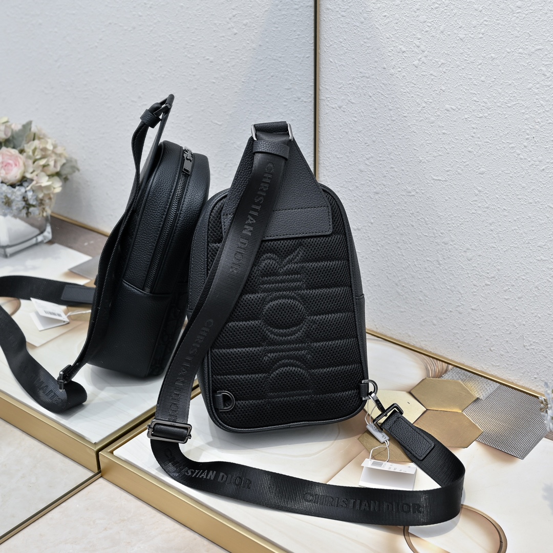 D-Inspired Rider 2.0 Sling Bag Black D-Inspired Oblique Jacquard - Gorchic - $139.99