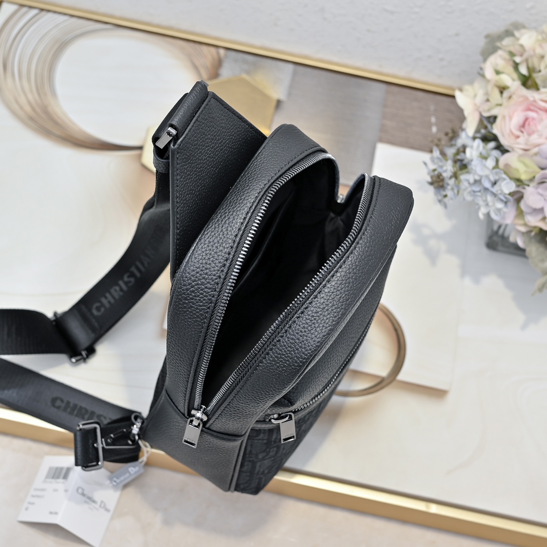 D-Inspired Rider 2.0 Sling Bag Black D-Inspired Oblique Jacquard - Gorchic - $139.99