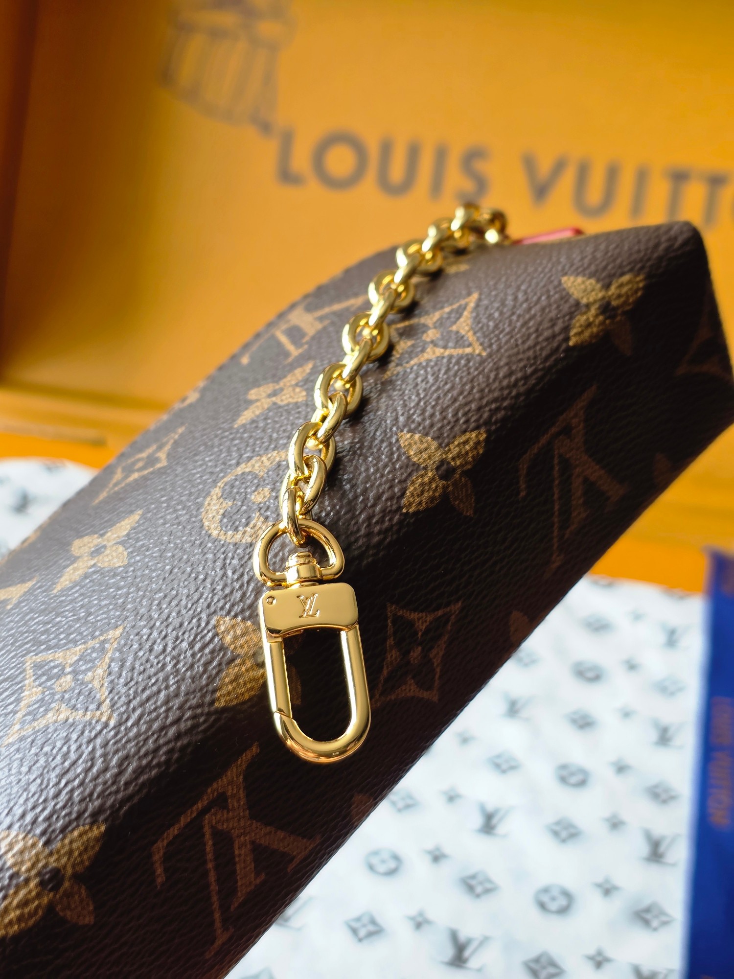 [TOP]Designer Lipstick Makeup Storage Bag - Brown - Gorchic - $163.99