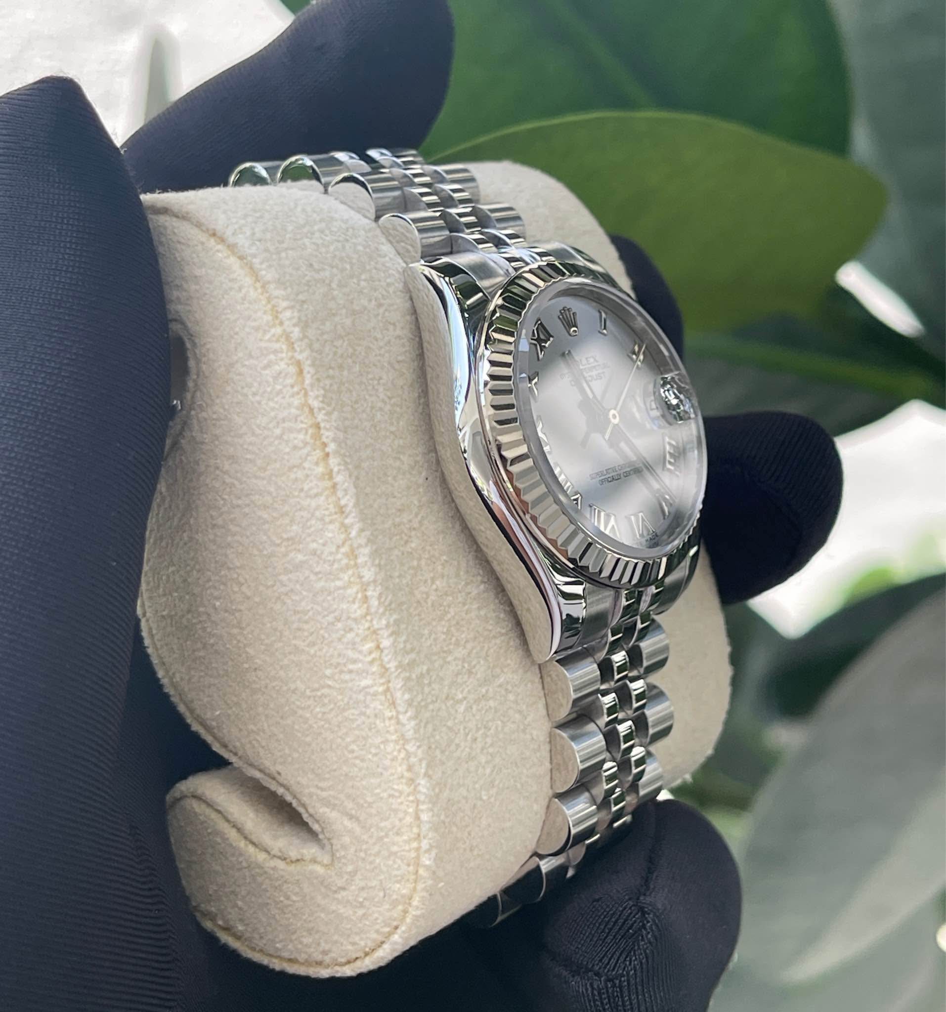 Rolex Datejust Rolex watch, Oystersteel, White Gold, Classic Size - Gorchic - $99.99