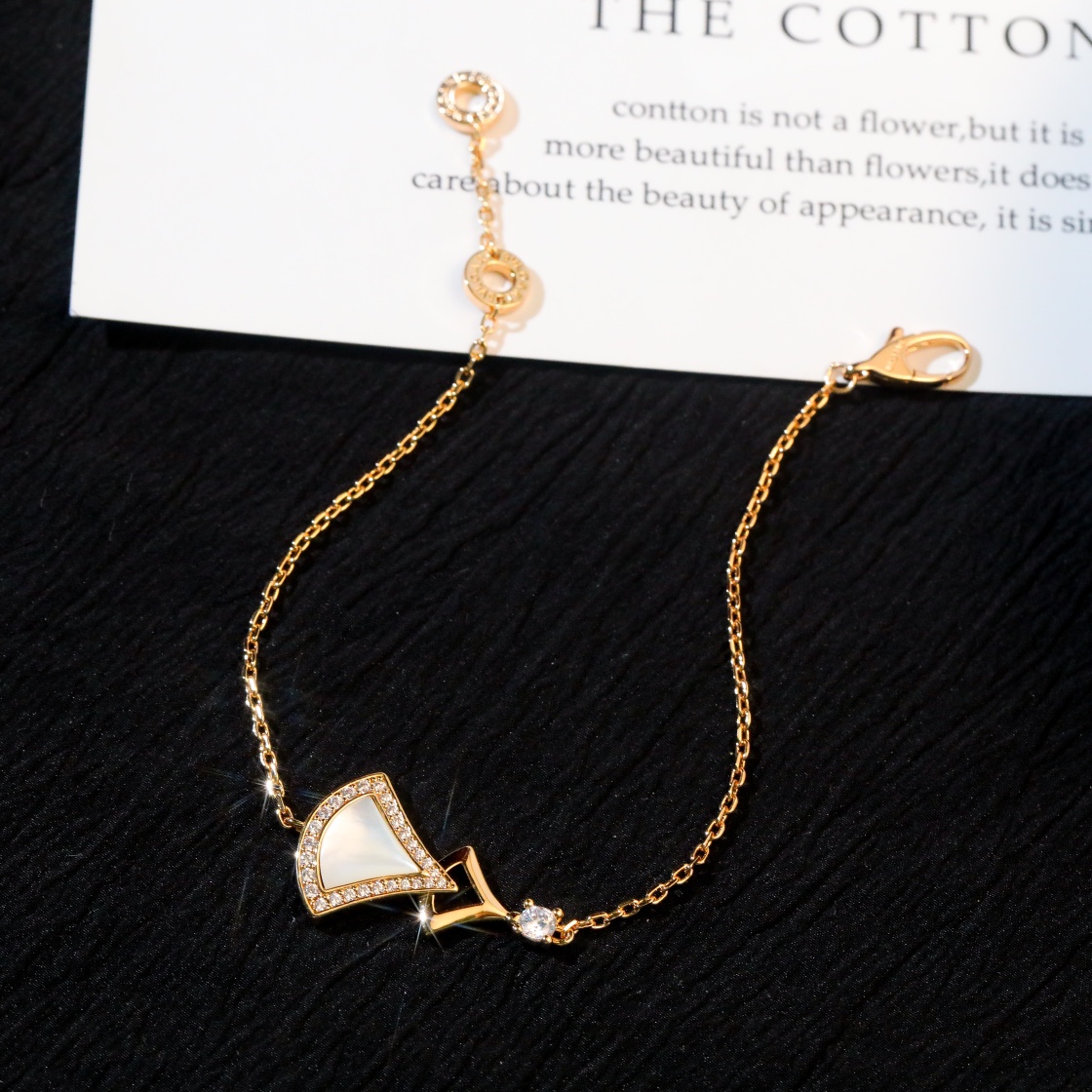 BV Divas Dream Bracelet - Gorchic - $48.99