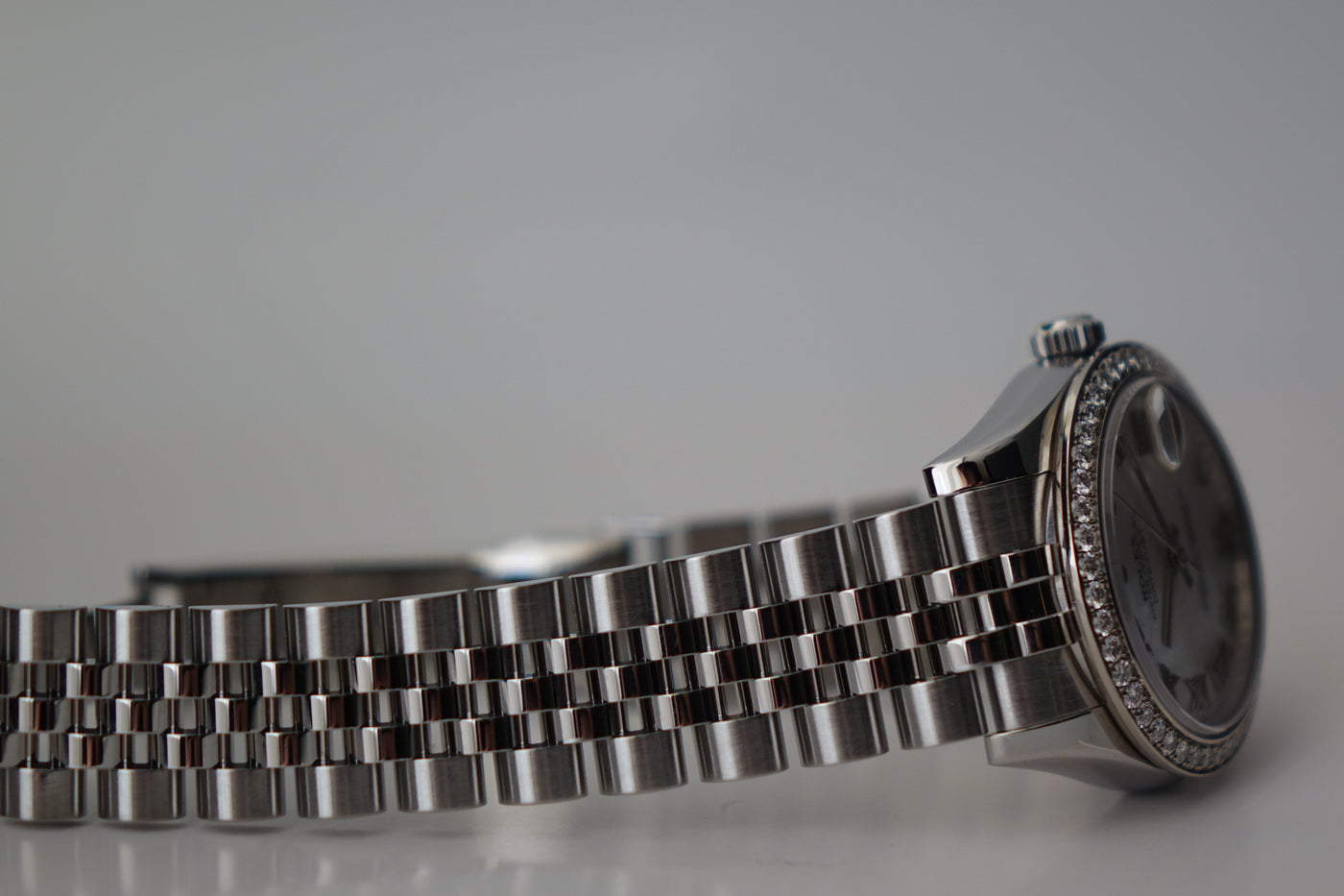 Rolex Datejust Rolex watch, Oystersteel, White Gold, Diamonds, Classic Size - Gorchic - $109.99