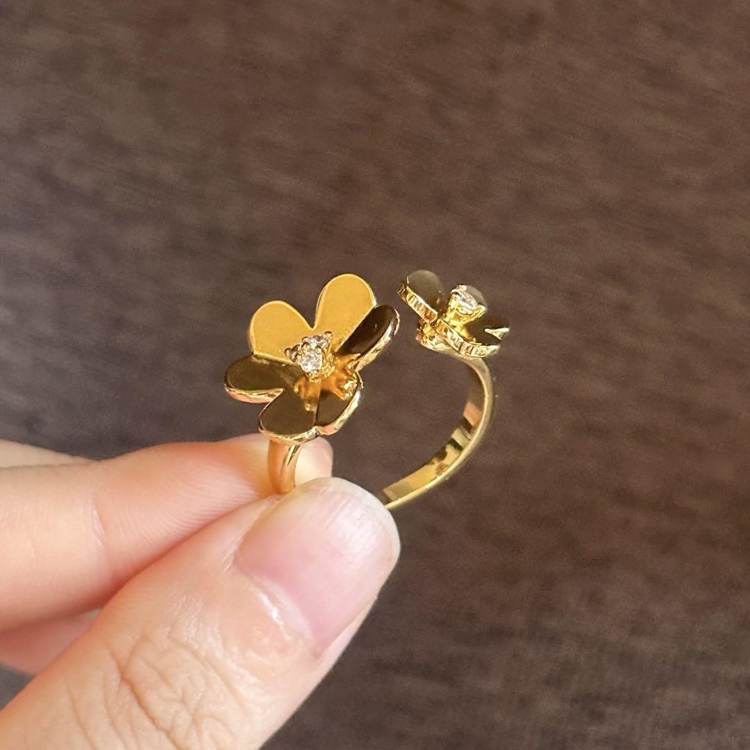 VAC Frivole Between the Finger ring, Yellow gold, diamonds - Gorchic - $39.99