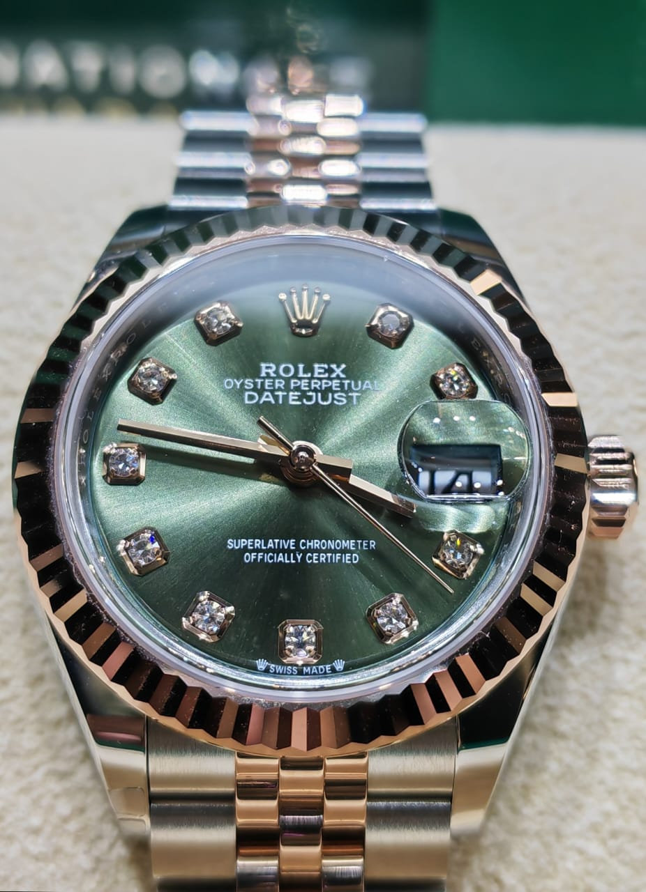 Rolex Datejust Rolex watch, Oystersteel, Rose Gold, Classic Size - Gorchic - $109.99